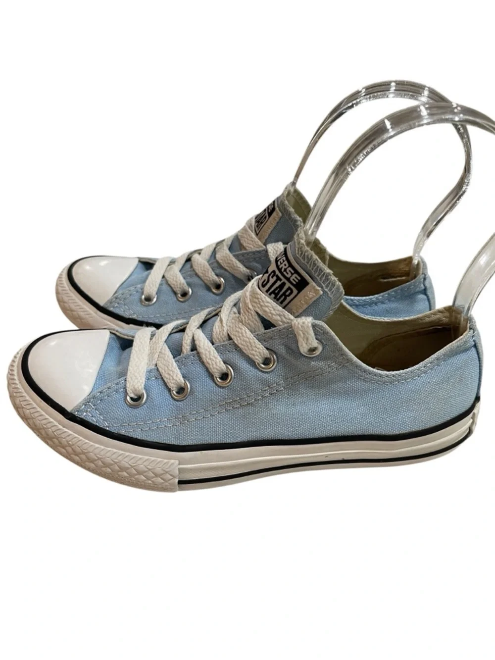 Converse  Kid’s Chuck Taylor All Star Sneakers SZ 1 Blue